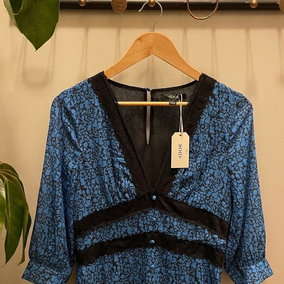 ADOR Floral Long Maxi Dress Blue | V Neck, Slit, Black Lace Trim, Small, NWT - Picture 3 of 10